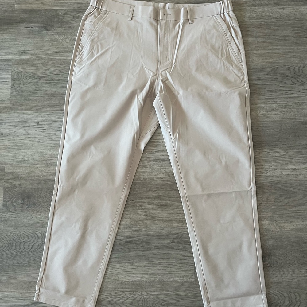 NWT Men's dark kakhi Chinos athletic fit